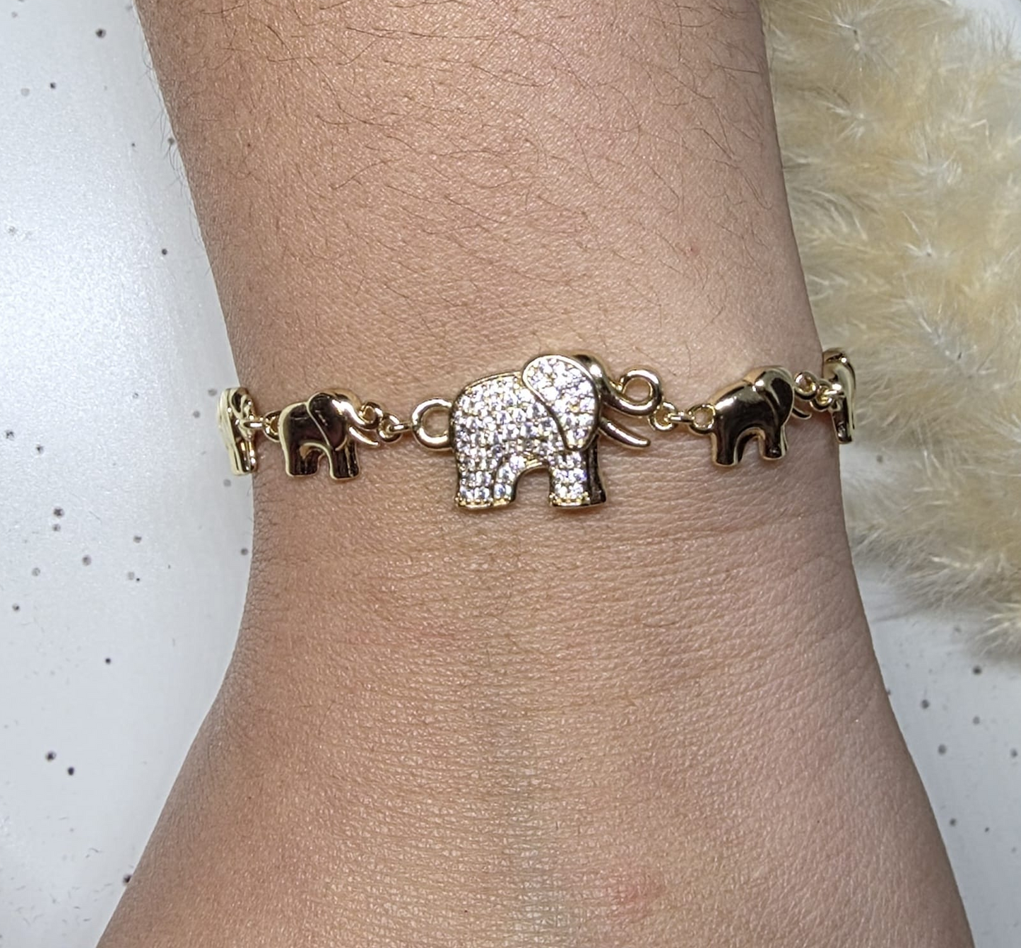 Familia de Elefantes | Oro Laminado 14K 🐘✨