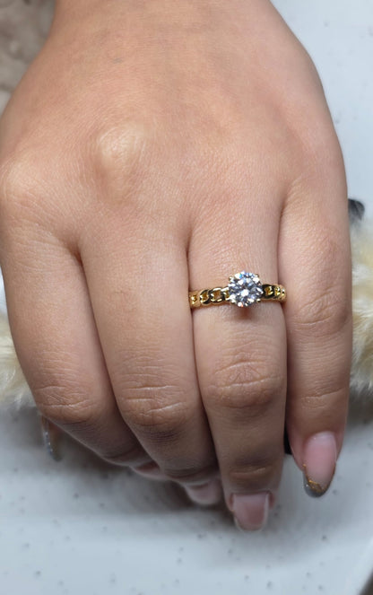 Anillo Solitario con Diseño de Cadena | Oro Laminado 14K